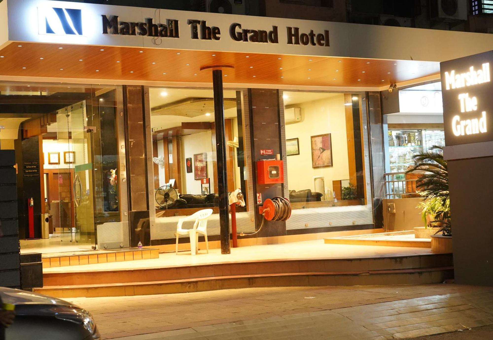 Marshall The Grand Hotel Ахмедабад Екстер'єр фото